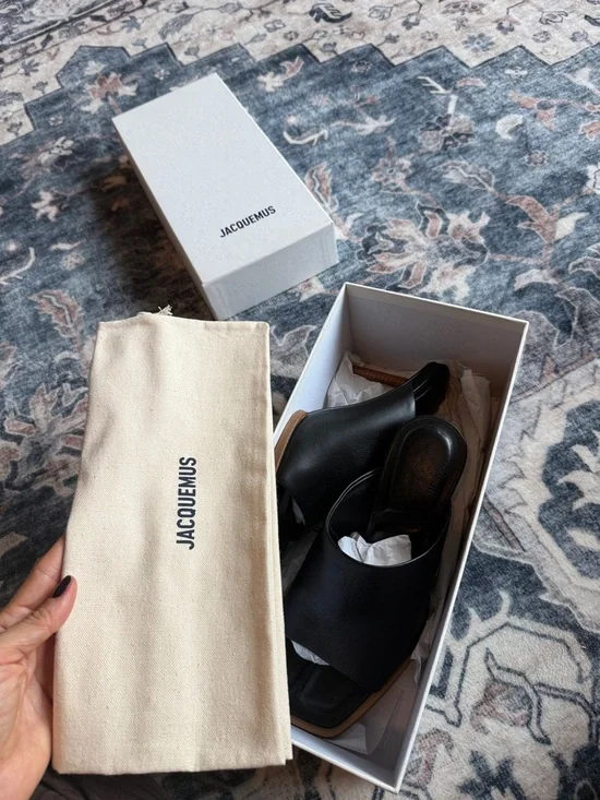JACQUEMUS - 80mm Les Mules Ronde Leather Mules 37 Like New - Picture 15 of 16